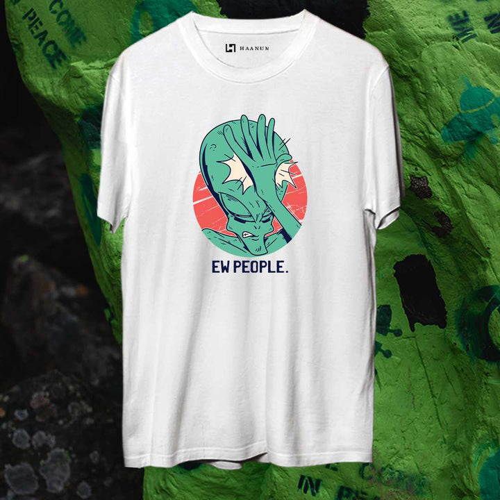 Alien Ew People Round Neck Half Sleeve Unisex T-Shirt - Haanum
